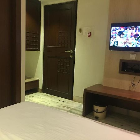 Вилла Pravasi Residency Тхане Экстерьер фото